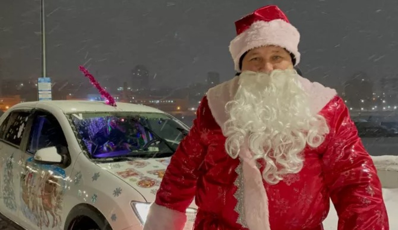 Чувашский Дед Мороз-таксист: «Мне нравится людям радость дарить»